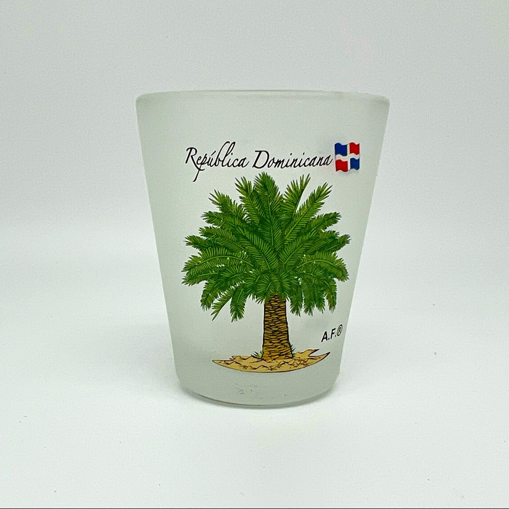 NWT Authentic Dominican Republic Shot Glass 🇩🇴